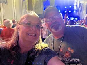 Dierks Bentley: Gravel & Gold Tour