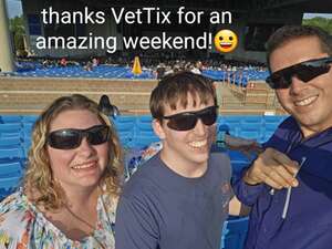 Dierks Bentley: Gravel & Gold Tour