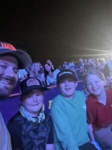 Dierks Bentley: Gravel & Gold Tour