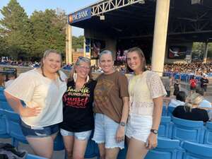 Dierks Bentley: Gravel & Gold Tour