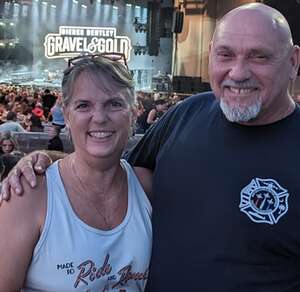 Dierks Bentley: Gravel & Gold Tour