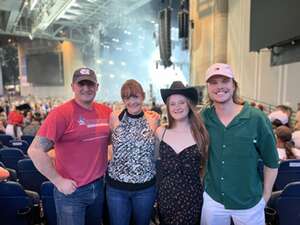 Dierks Bentley: Gravel & Gold Tour