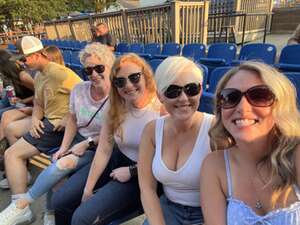 Dierks Bentley: Gravel & Gold Tour