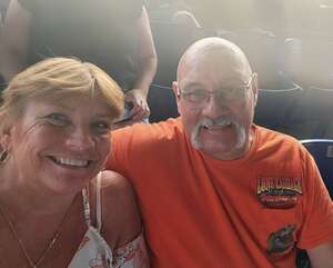 Dierks Bentley: Gravel & Gold Tour