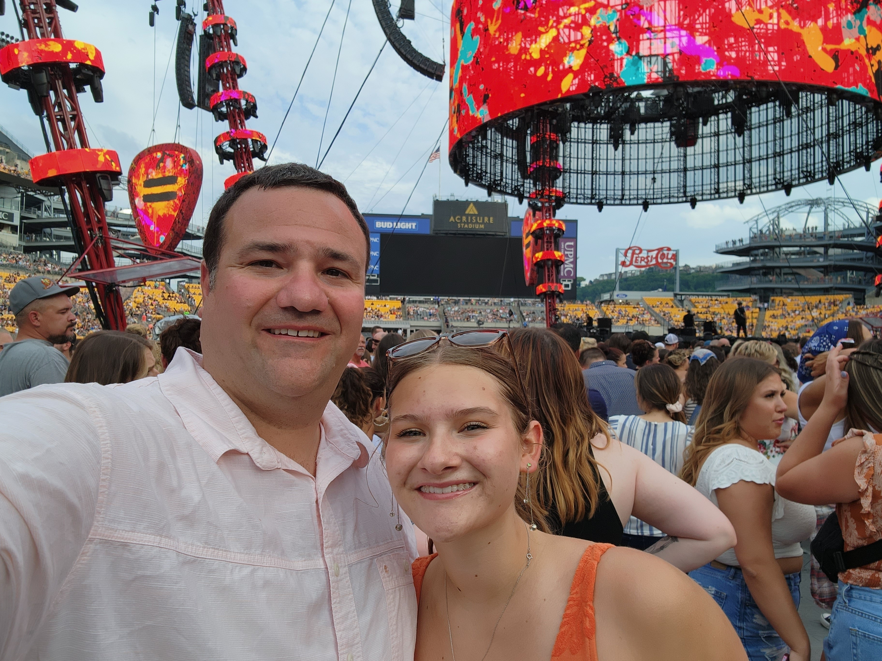 Ed Sheeran: +-=/x Tour