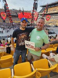 Ed Sheeran: +-=/x Tour
