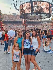 Ed Sheeran: +-=/x Tour
