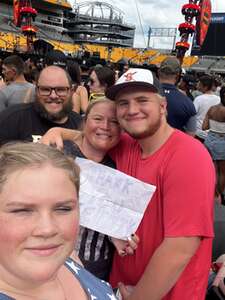 Ed Sheeran: +-=/x Tour