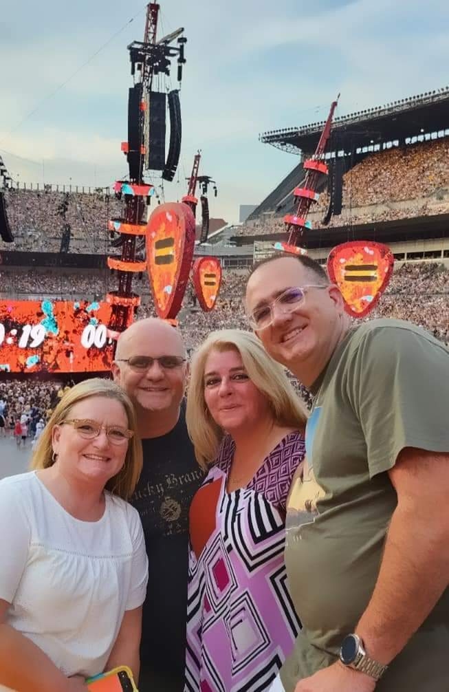 Ed Sheeran: +-=/x Tour