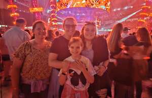 Ed Sheeran: +-=/x Tour