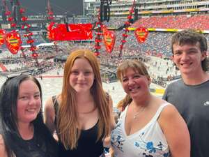 Ed Sheeran: +-=/x Tour