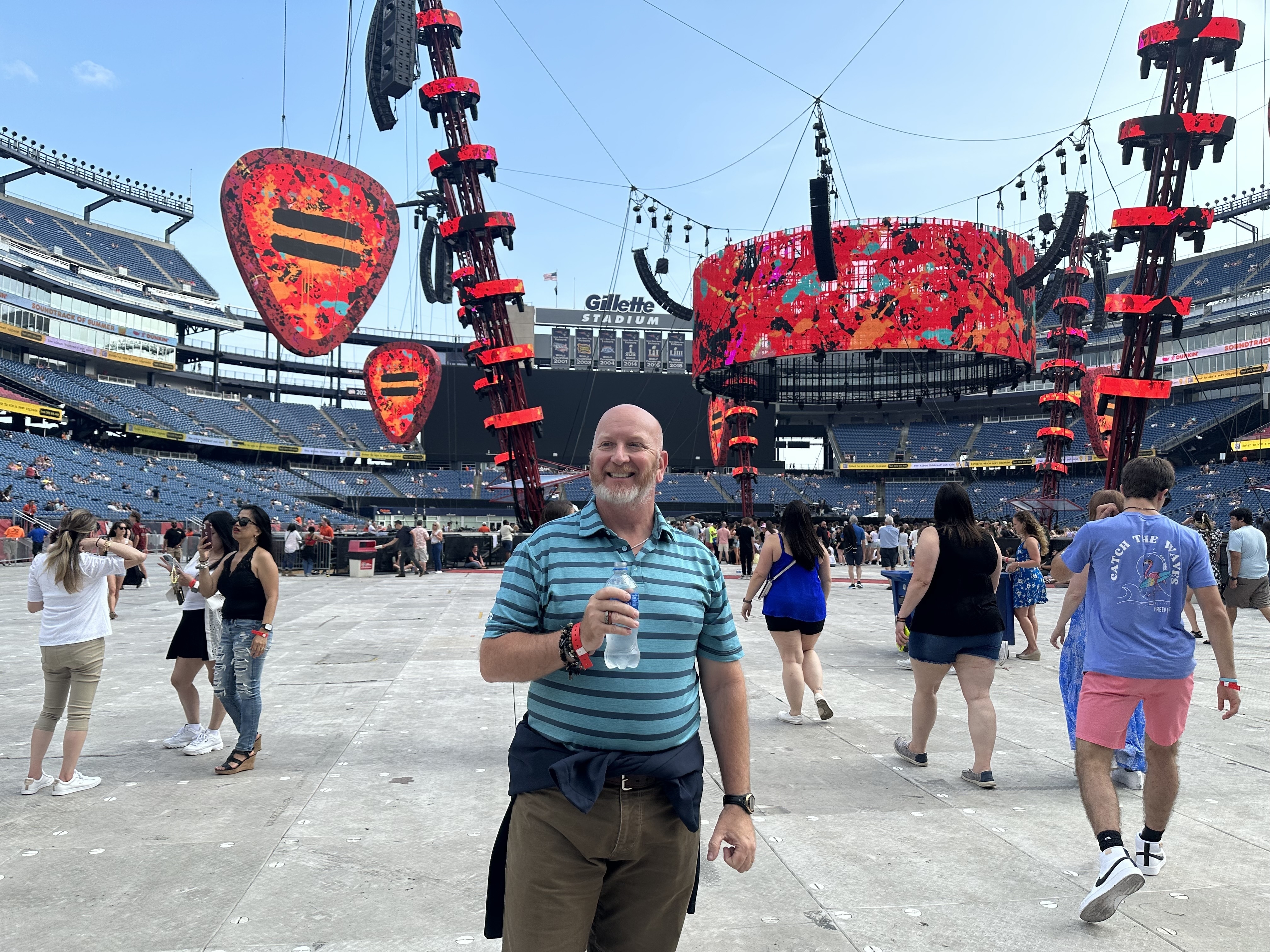 Ed Sheeran: +-=/x Tour