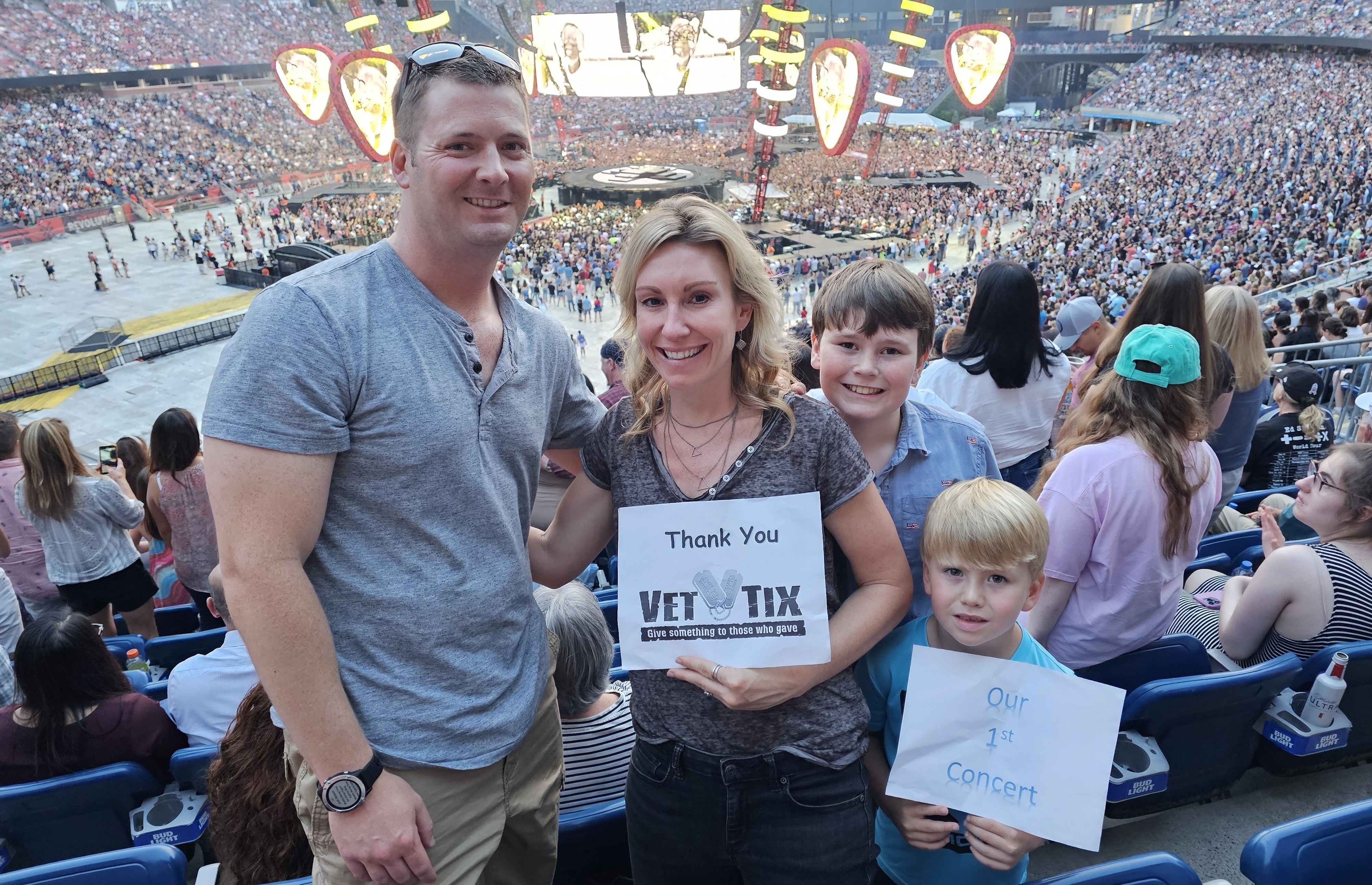 Ed Sheeran: +-=/x Tour