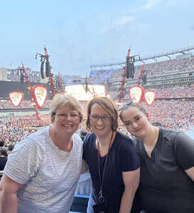 Ed Sheeran: +-=/x Tour