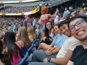 Ed Sheeran: +-=/x Tour