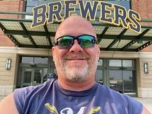 Milwaukee Brewers - MLB vs Cincinnati Reds