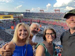 Ed Sheeran: +-=/x Tour