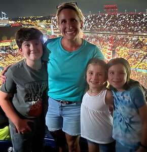 Ed Sheeran: +-=/x Tour