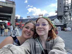 Ed Sheeran: +-=/x Tour