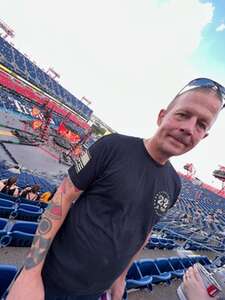 Ed Sheeran: +-=/x Tour