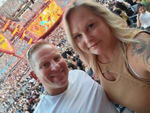 Ed Sheeran: +-=/x Tour