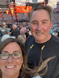 Ed Sheeran: +-=/x Tour