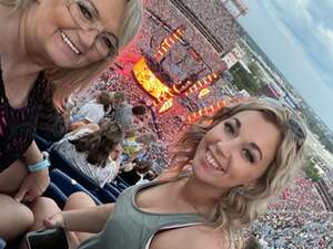 Ed Sheeran: +-=/x Tour