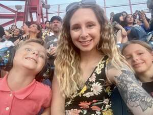 Ed Sheeran: +-=/x Tour