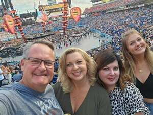 Ed Sheeran: +-=/x Tour