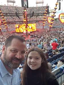 Ed Sheeran: +-=/x Tour