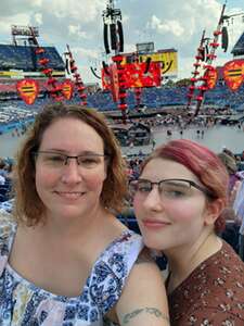 Ed Sheeran: +-=/x Tour