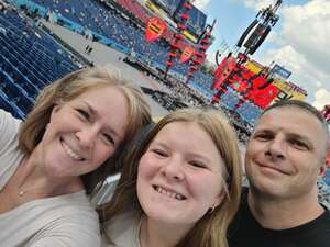 Ed Sheeran: +-=/x Tour