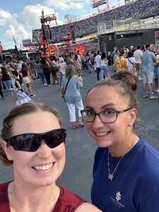 Ed Sheeran: +-=/x Tour