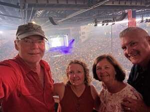 Old Dominion: No Bad Vibes Tour