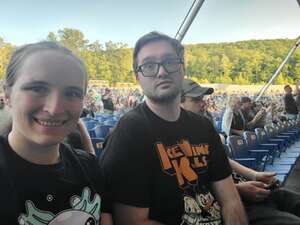 979x Presents: Godsmack and Staind