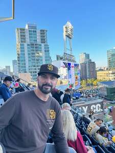 San Diego Padres - MLB vs Arizona Diamondbacks
