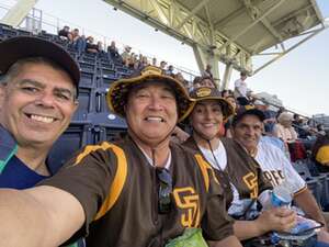 San Diego Padres - MLB vs Arizona Diamondbacks