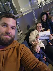 Disney on Ice Presents Find Your Hero