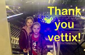 Disney on Ice Presents Find Your Hero