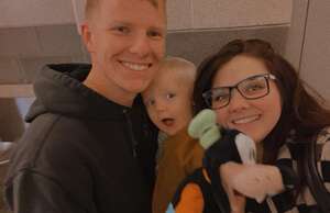 Disney on Ice Presents Find Your Hero