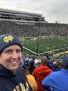 Notre Dame Fighting Irish - NCAA Football vs Pittsburgh Panthers