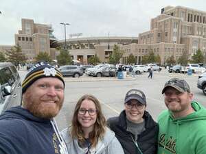Notre Dame Fighting Irish - NCAA Football vs Pittsburgh Panthers