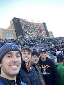 Notre Dame Fighting Irish - NCAA Football vs Wake Forest Demon Deacons