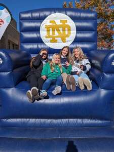 Notre Dame Fighting Irish - NCAA Football vs Wake Forest Demon Deacons