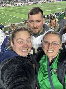 Notre Dame Fighting Irish - NCAA Football vs Wake Forest Demon Deacons