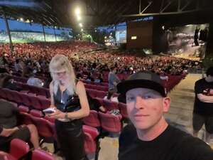 The Smashing Pumpkins: the World is a Vampire Tour