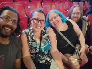 The Smashing Pumpkins: the World is a Vampire Tour