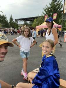 The Smashing Pumpkins: the World is a Vampire Tour