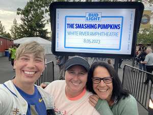 The Smashing Pumpkins: the World is a Vampire Tour