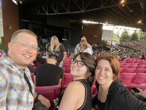 The Smashing Pumpkins: the World is a Vampire Tour